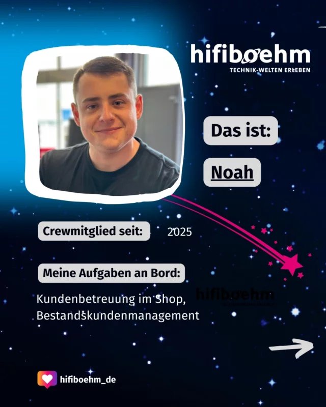 Long time no see... unser Mitarbeitermittwoch: Heute mit Noah. 🚀🥳
Noah ist noch nicht lange Teil der Crew, aber er gehört gefühlt schon immer dazu. 
Mit seinem Humor und seiner guten Laune steckt er einfach alle an – ob Kund:innen oder Kolleg:innen. 😄 
Statt Stress setzt er auf Lockerheit, liebt die entspannte Atmosphäre bei hifiboehm und schätzt unsere flachen Hierarchien (und dass hier einfach alle nett miteinander sind – echt jetzt!). 💬💗
Wenn ihr Noah live erleben wollte und wissen wollt, wie auch ihr unlimited Datenvolumen bekommt, besucht ihn mal in Plauen am Unteren Steinweg 8.
Wenn er mal nicht gerade im Shop unterwegs ist, genießt er die Natur bei langen Spaziergängen – und Schokolade darf natürlich auch nicht fehlen. 🍫🌳
Wir freuen uns riesig, dass du bei uns bist, Noah! 🤗🚀
#hifiboehm #technikweltenerleben #technikweltenentdecker #boehm #dieweltdertelekommunikation #mitarbeitermittwoch #hifiboehmcrew #crew #humor #nostress #customer #shop #telekom #plauen #weischlitz #reichenbach #zwickau #aue #werdau #greiz