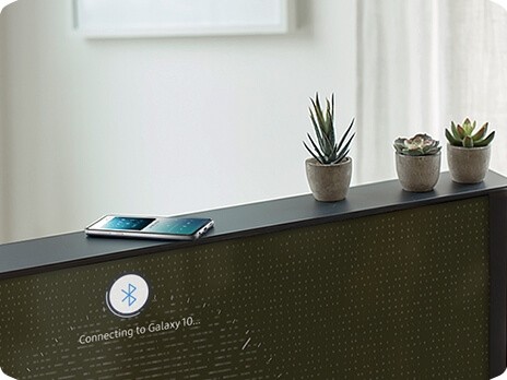 Samsung Serif TV mit NFC