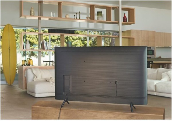 Samsung GQ 82 Q70 RGT QLED TV