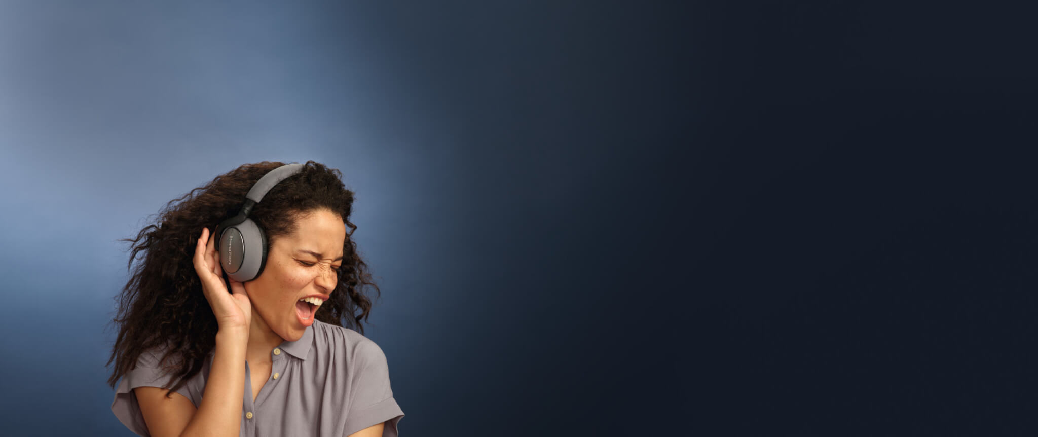 Bowers & Wilkins PX7